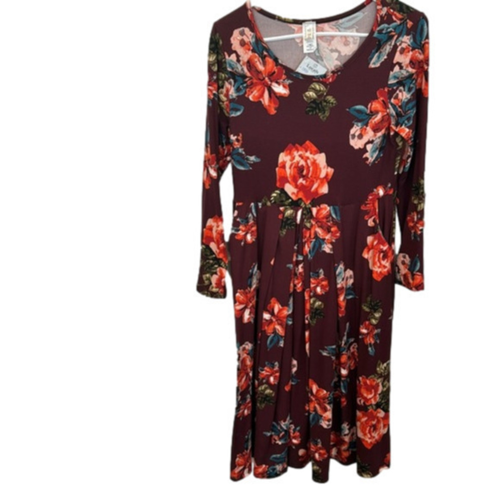 NWT midi flower dress size m